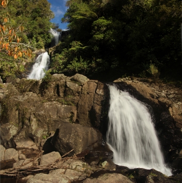 Kaiate Falls